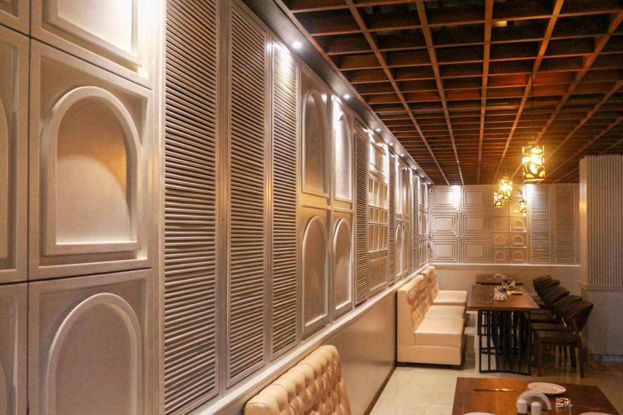 Hotel Obsidian Blue Itānagar エクステリア 写真